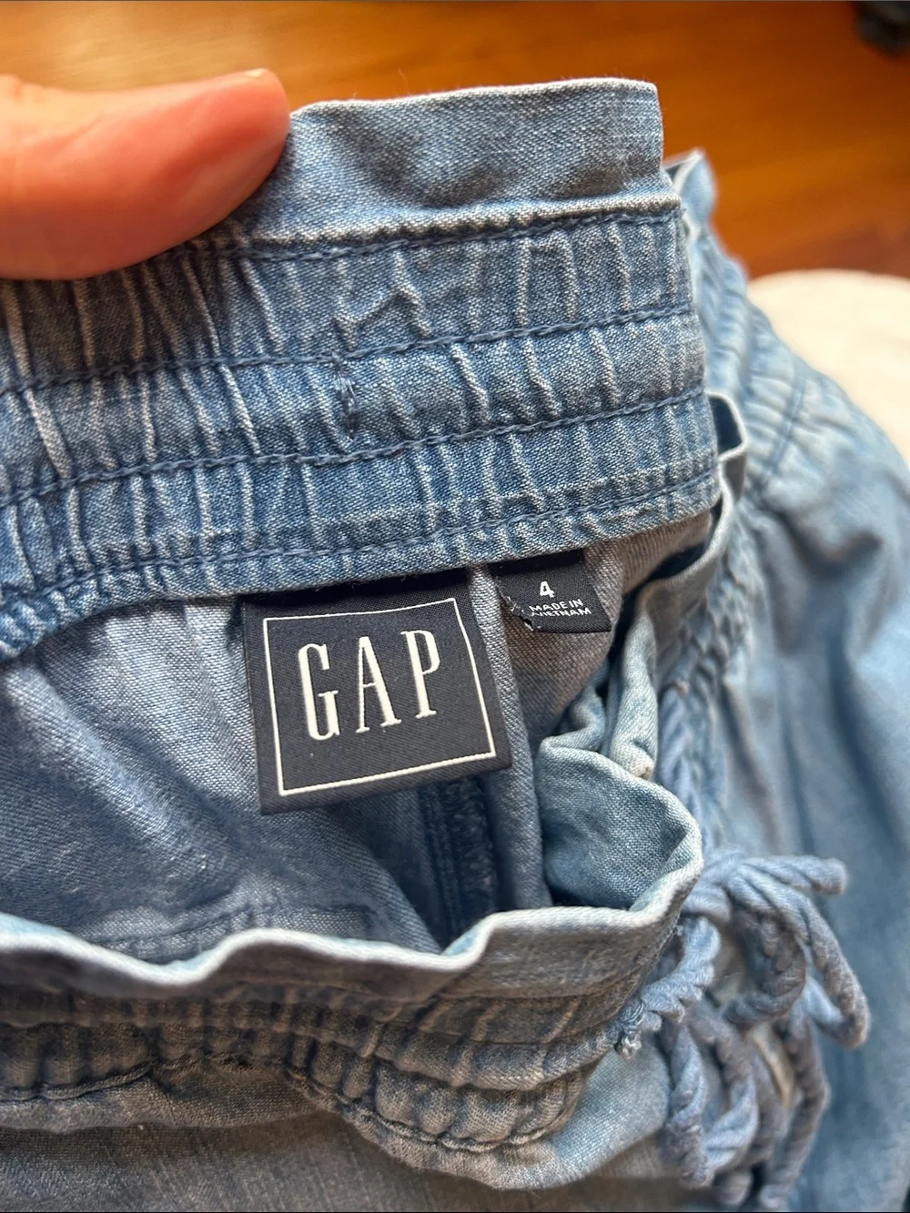 GAP Wide Leg Jeans in Denim Blue